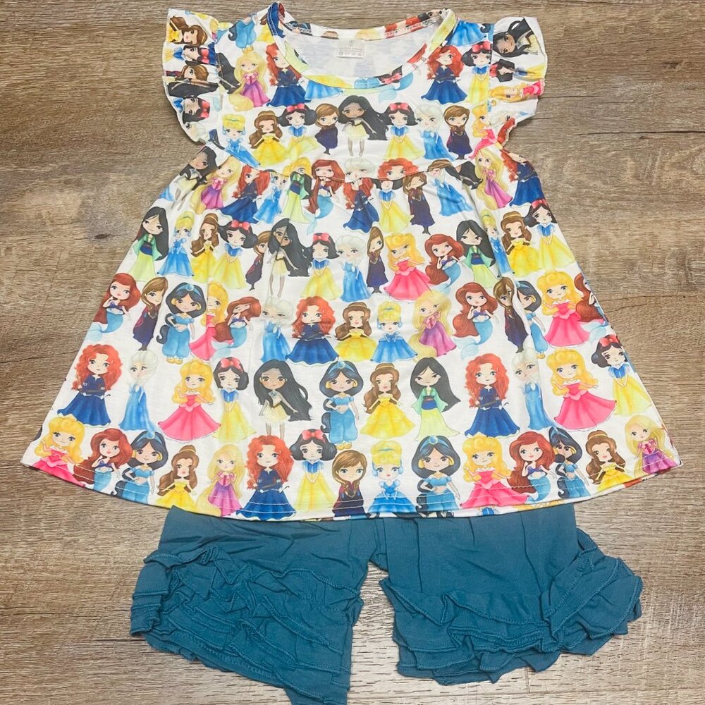 Charming Princess Ruffle Short Set - Picture 3 of 3